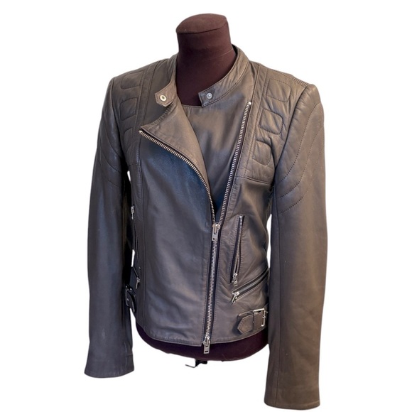 Closed Oakes Genuine 100% Lambskin Leather Moto Biker Jacket, Womens size Small - Picture 2 of 15